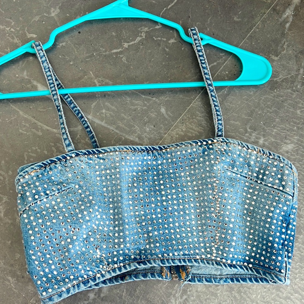 Zara rhinestone top,discontinued,size xs, good condition only worn 1 time